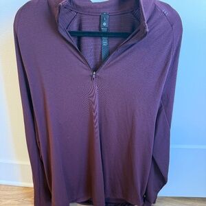 Men’s Lululemon quarter zip - XL